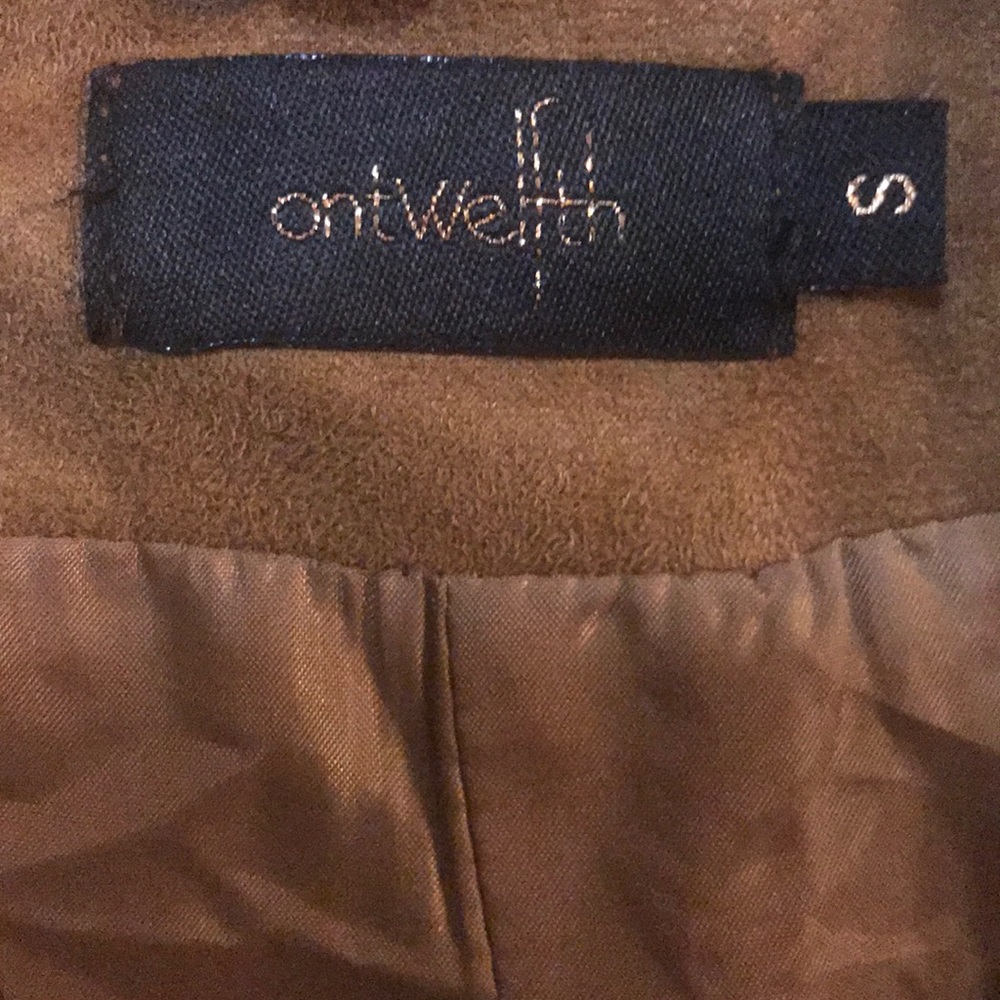 Jacket - Picture 3 of 3